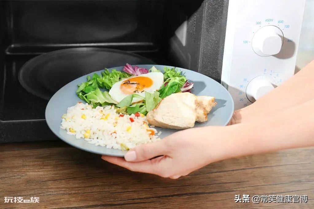 保鲜膜可以放微波炉里加热吗-图片5